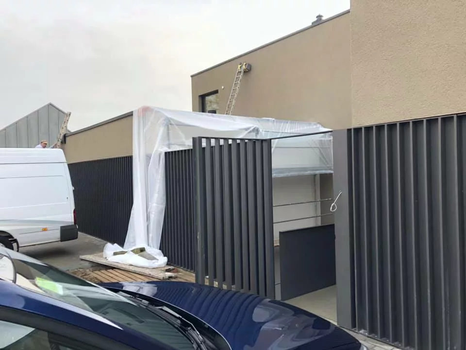 2 portes de garage invisibles au Luxembourg — 1