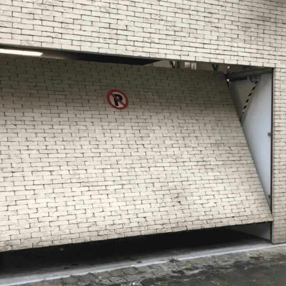 Les Portes Invisibles